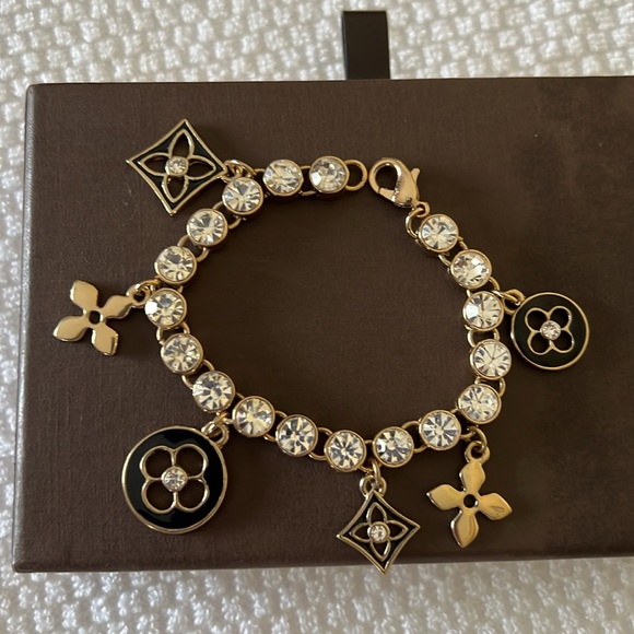 Louis Vuitton Gold Tone Crystal Bracelet - Picture 10 of 10